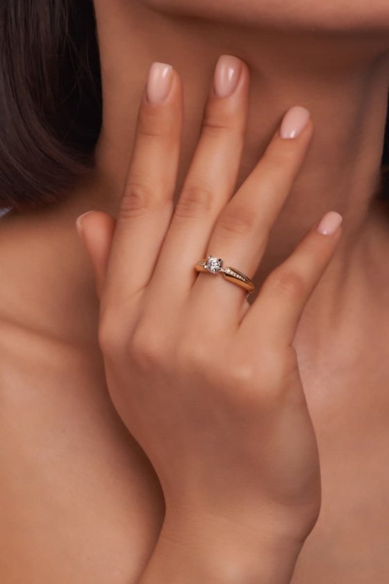 ring model KE00494.jpg